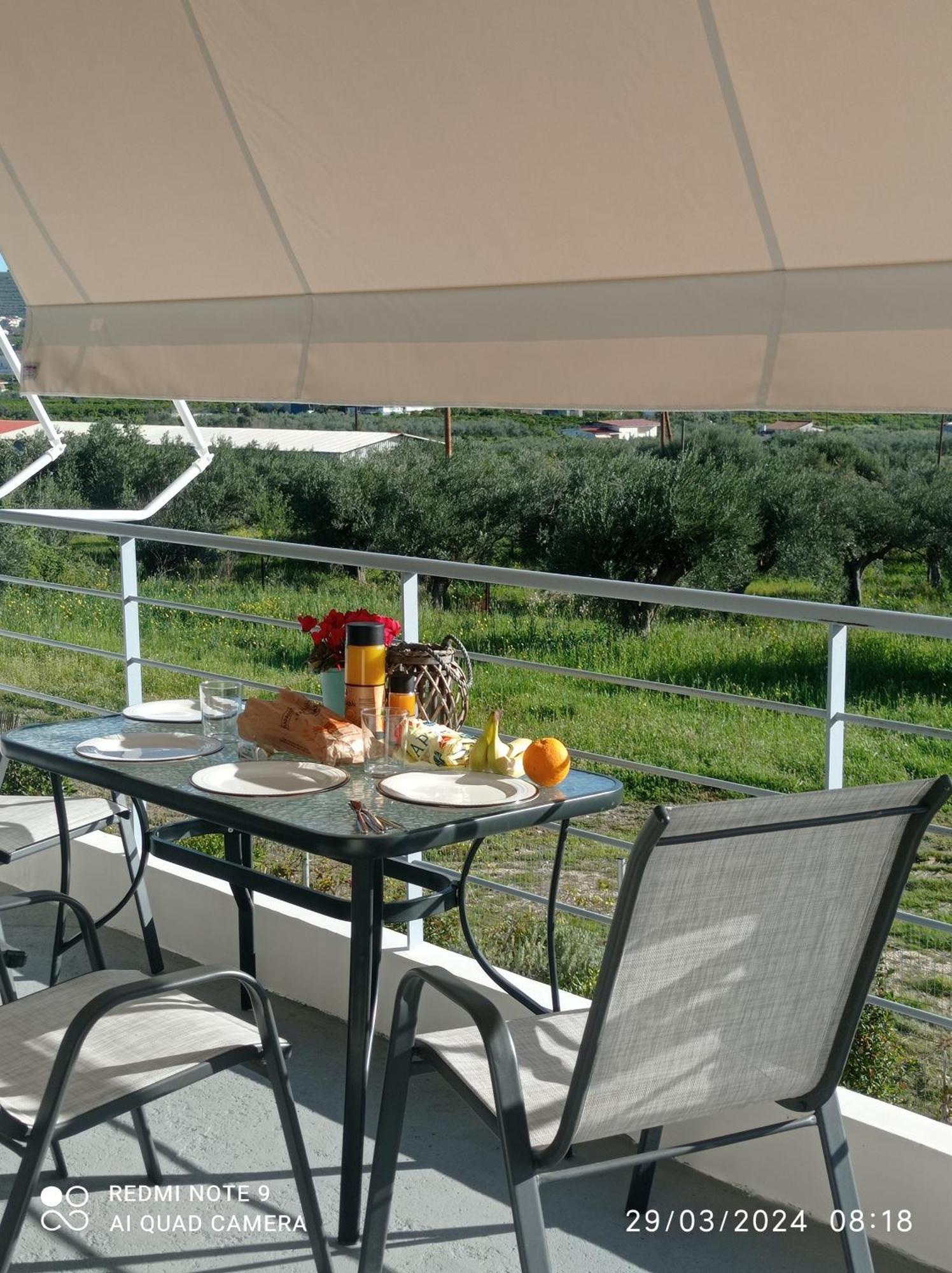 Ikiesnafplio Apartment Екстериор снимка
